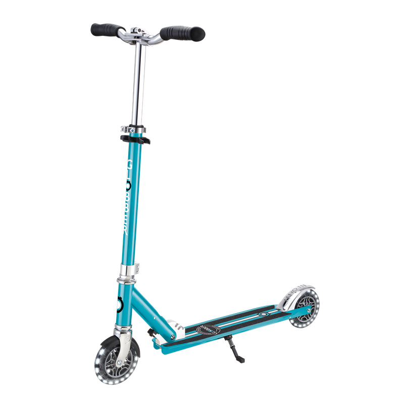 Globber Flow Element Lights Scooter Aqua